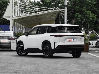 2026 Toyota bZ3X 50 kWh, белый, 2500000 рублей, вид 5
