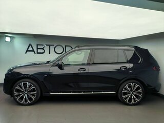 2025 BMW X7 40i I (G07) Рестайлинг, чёрный, 15350000 рублей, вид 5