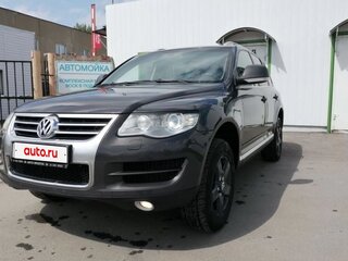 2008 Volkswagen Touareg I Рестайлинг, серый, 1320000 рублей, вид 1