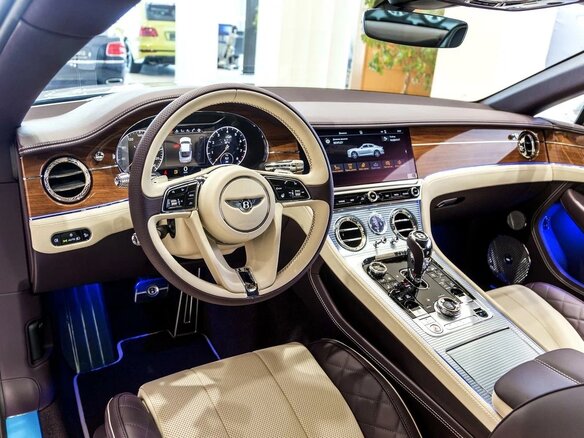 2020 Bentley Continental GT III, серебристый - вид 27