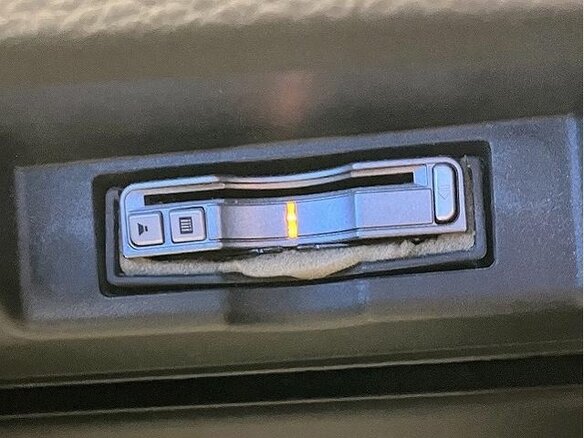 2019 Toyota Harrier III (XU60) Рестайлинг, чёрный - вид 36