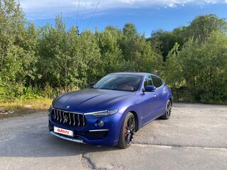 2021 Maserati Levante Diesel I Рестайлинг, синий, 7900000 рублей, вид 1