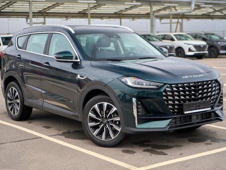 2026 Jetour X70+ I Рестайлинг, зелёный, 3365010 рублей, вид 2