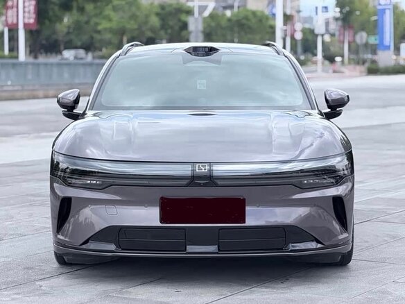 2025 Zeekr 007 100 kWh, фиолетовый - вид 1