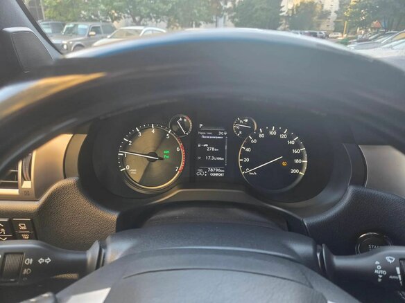 2022 Lexus GX 460 II Рестайлинг 2, серый, 8000000 рублей - вид 4