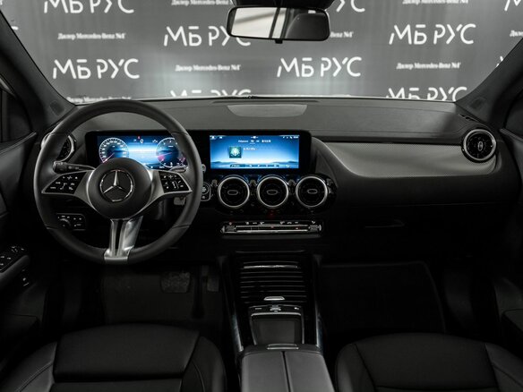 2025 Mercedes-Benz GLA 200 II (H247) Рестайлинг, белый, 4990000 рублей - вид 1
