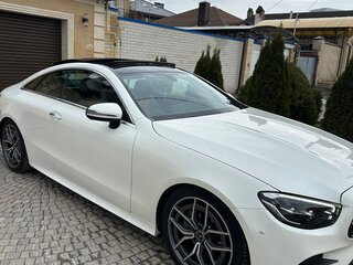 2020 Mercedes-Benz E-Класс 200 V (W213, S213, C238) Рестайлинг, белый, 4650000 рублей, вид 3