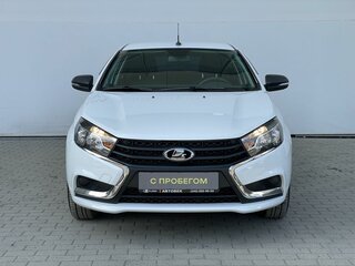 2021 Lada (ВАЗ) Vesta I, белый, 899000 рублей, вид 2