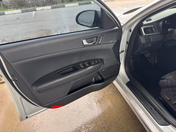 2019 Kia Optima IV Рестайлинг, серебристый, 2800000 рублей - вид 13
