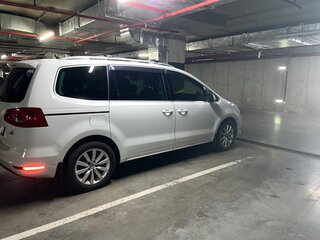 2015 Volkswagen Sharan II, белый, 1620000 рублей, вид 4