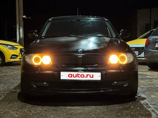 2011 BMW 1 серии 116i I (E81/E82/E87/E88) Рестайлинг, чёрный, 680000 рублей, вид 3