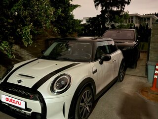 2023 Mini Hatch Cooper S III (F55/F56) Рестайлинг 2, белый, 2790000 рублей, вид 1