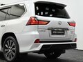 2018 Lexus LX 570 III Рестайлинг 2, белый, 9990000 рублей - вид 5