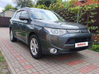 2014 Mitsubishi Outlander III Рестайлинг, серый, 1200000 рублей, вид 2