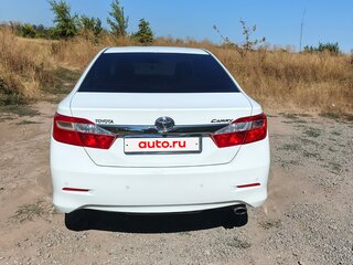 2012 Toyota Camry VII (XV50), белый, 1500000 рублей, вид 4