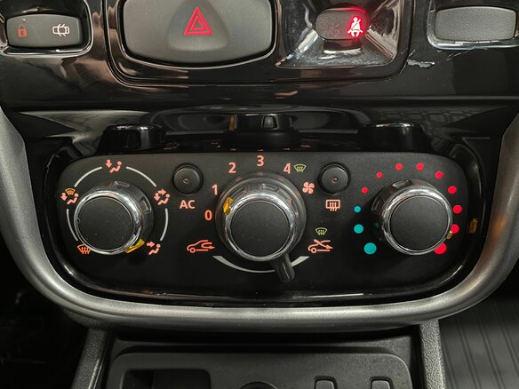 2013 Renault Duster I, серый, 895000 рублей - вид 11