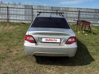 2012 Daewoo Nexia I Рестайлинг, серебристый, 250000 рублей, вид 4