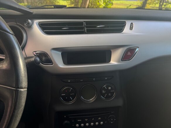 2010 Citroen C3 II, чёрный, 559000 рублей - вид 10