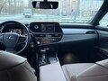 2021 Lexus ES 200 VII Рестайлинг, чёрный, 3950000 рублей - вид 8