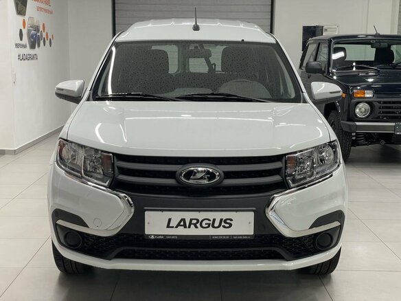 2026 Lada (ВАЗ) Largus I Рестайлинг, белый - вид 1