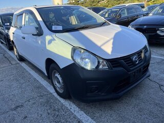2019 Nissan AD III Рестайлинг, белый, 990000 рублей, вид 2
