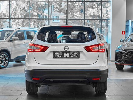 2014 Nissan Qashqai II, белый, 1189000 рублей, вид 5