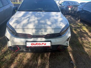 2021 Kia K3 II, белый, 2100000 рублей, вид 1