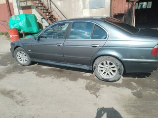 2001 BMW 5 серии 520d IV (E39) Рестайлинг, серый, 350000 рублей, вид 5