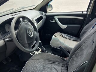 2010 Renault Sandero I, бежевый, 450000 рублей, вид 5
