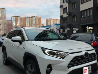 2019 Toyota RAV4 V (XA50), белый, 3450000 рублей, вид 1