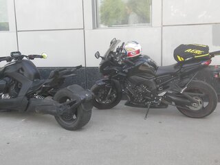 2012 Yamaha FZ1, чёрный, 700000 рублей, вид 4