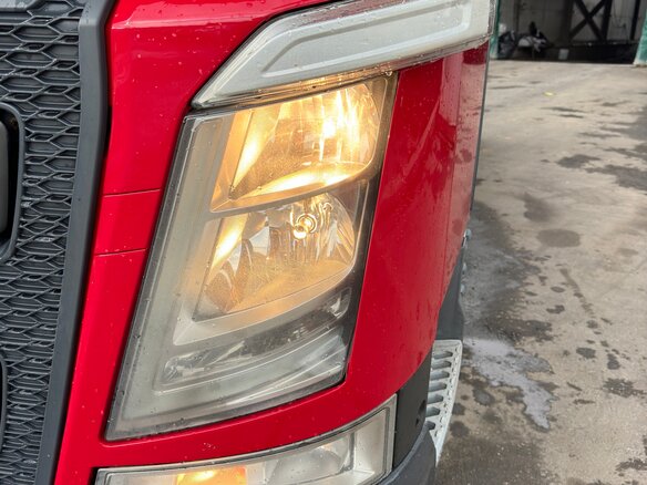 2018 Volvo FH, красный, 8790000 рублей - вид 31