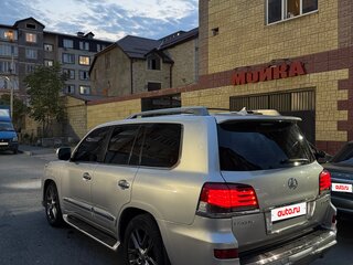 2009 Lexus LX 570 III, серебристый, 3800000 рублей, вид 1
