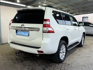 2016 Toyota Land Cruiser Prado 150 Series Рестайлинг 1, белый, 3800000 рублей, вид 5