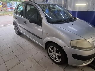 2005 Citroen C3 I Рестайлинг, серебристый, 200000 рублей, вид 2