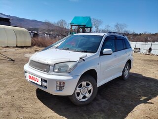 2002 Toyota RAV4 II (XA20), белый, 750000 рублей, вид 1