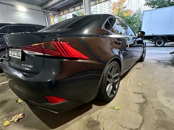 2018 Lexus IS 300 III Рестайлинг, чёрный, 2050000 рублей - вид 6