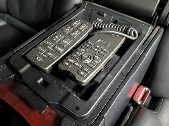 2011 Lexus LS 460 L IV Рестайлинг, чёрный - вид 29
