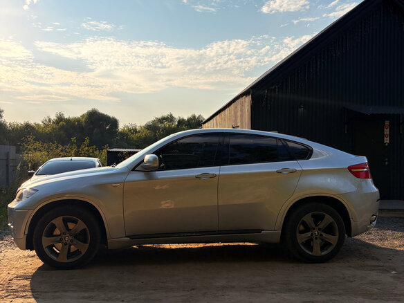 2009 BMW X6 35d I (E71), серебристый, 1450000 рублей - вид 6