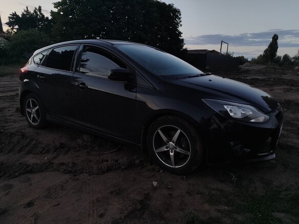 2012 Ford Focus III, чёрный - вид 1