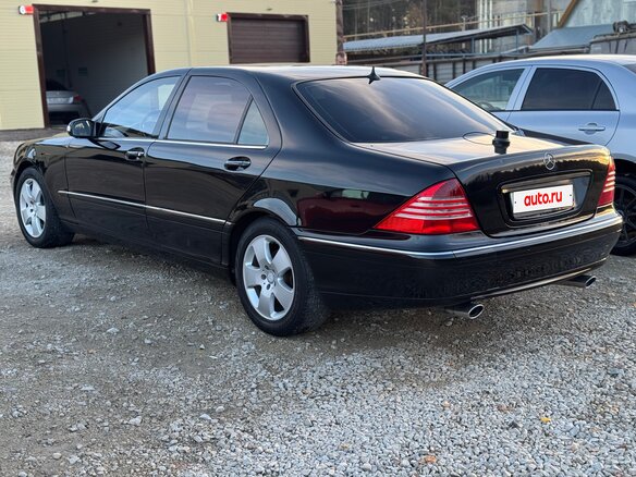2004 Mercedes-Benz S-Класс 430 Long IV (W220) Рестайлинг, чёрный, 1250000 рублей - вид 3