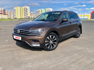 2017 Volkswagen Tiguan II, коричневый, 2060000 рублей, вид 1