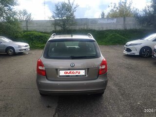 2011 Skoda Fabia II Рестайлинг, серый, 499000 рублей, вид 3