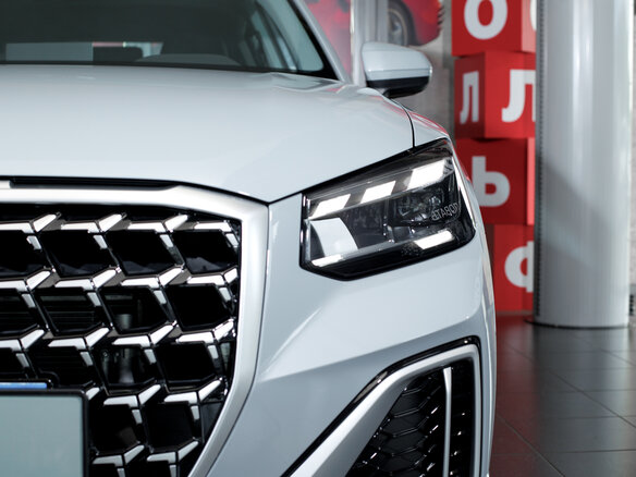 2026 Audi Q2 L 35 TFSI I Рестайлинг, серый, 4250000 рублей - вид 6