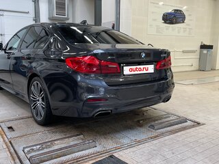 2019 BMW 5 серии 530i xDrive VII (G30/G31/G38), серый, 3999999 рублей, вид 4