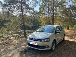 2013 Volkswagen Polo V, серебристый, 829000 рублей, вид 1