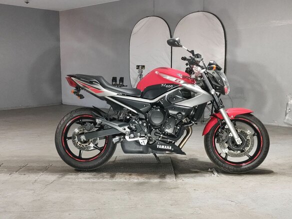 2010 Yamaha XJ6 (FZ6R), красный, 456000 рублей