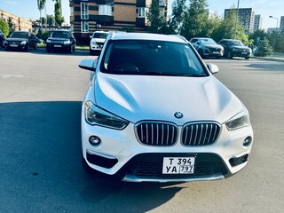 2017 BMW X1 18i sDrive II (F48), белый, 1620000 рублей, вид 2