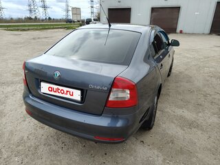 2012 Skoda Octavia II (A5) Рестайлинг, серый, 750000 рублей, вид 4