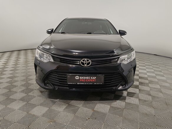 2017 Toyota Camry VII (XV50) Рестайлинг, чёрный, 1849000 рублей - вид 1